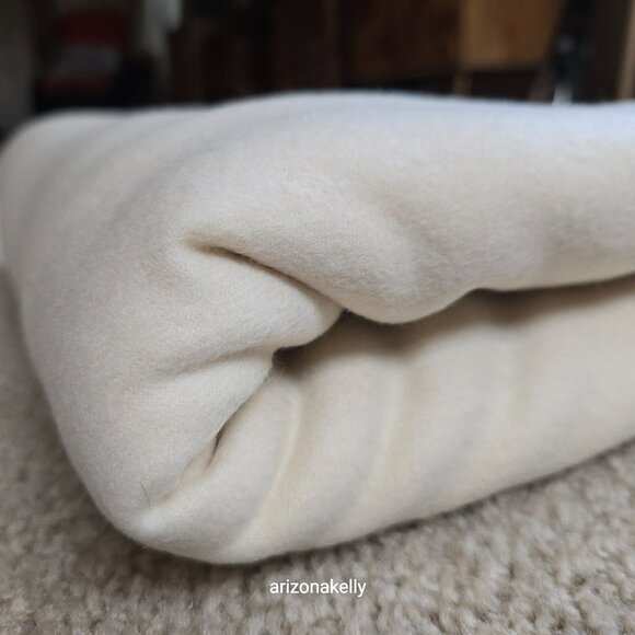 Banana Republic Cashmere Throw *MINOR MOTH DAMAGE* - Picture 3 of 14